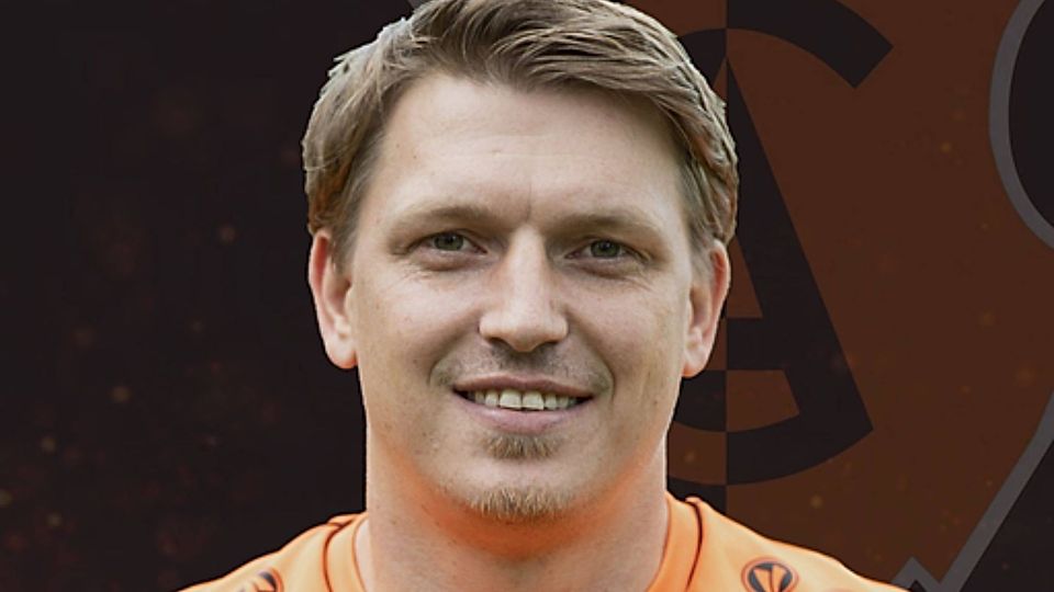 Marcel Lemmen ist Trainer von Arminia Kapellen-Hamb.