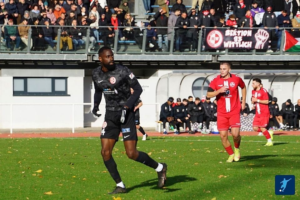 Christopher Bibaku erzielte den Treffer für RW Wittlich. Dieser reichte am Ende zu einem Punktgewinn im Spitzenspiel. Christopher Bibaku erzielte den Treffer für RW Wittlich. Dieser reichte am Ende zu einem Punktgewinn im Spitzenspiel.