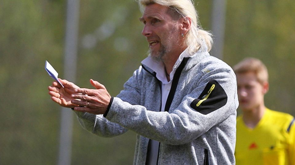 Ernst Klingeis hat beim SV Haus seinen Abschied verkündet F: Grübl