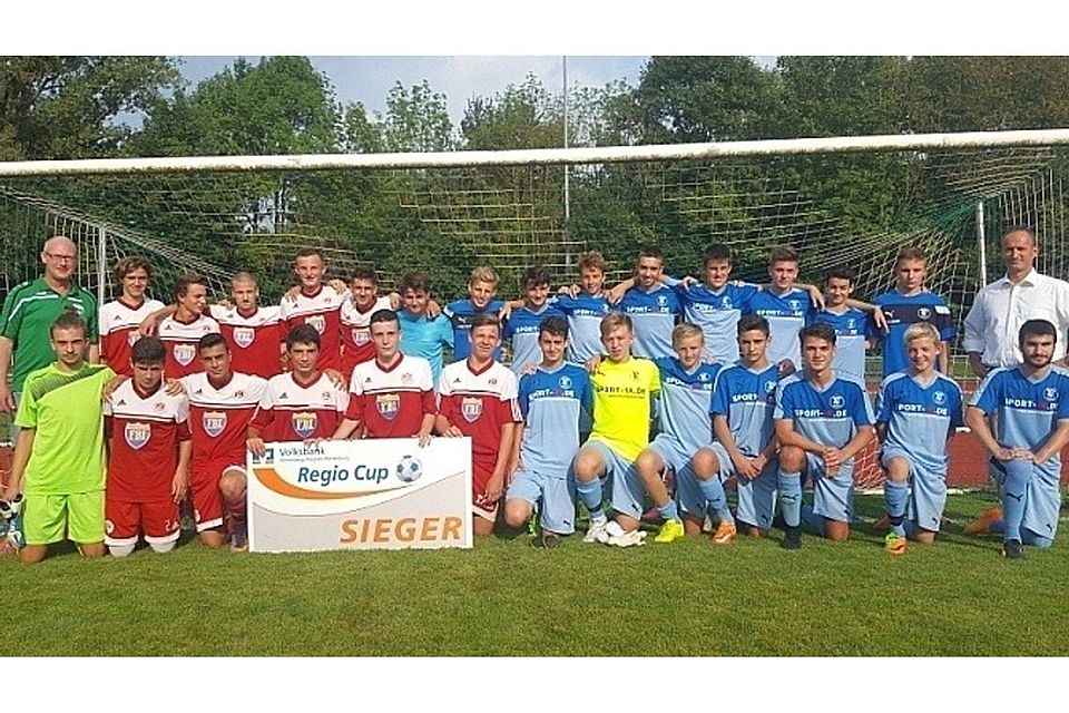 Die zwei besten Teams bei der B-Jugend: der FC Rottenburg (rot) und der VfL Nagold Foto: VfL