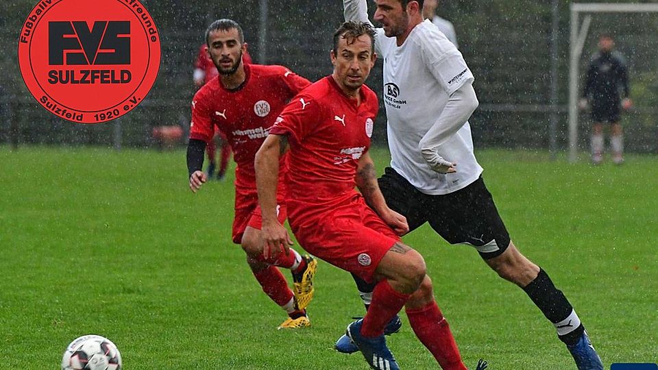 Philipp Müller (mitte) hat beim FVS Sulzfeld einen starken Start hingelegt.