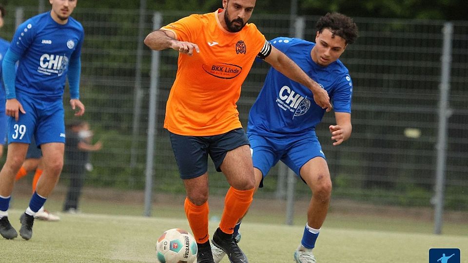 Der SV Wiesbaden um Kapitän Yama Afghanyar (im Bild), der den Verein nach Saisonende verlassen wird, ging beim 0:9 in Biebrich unter.