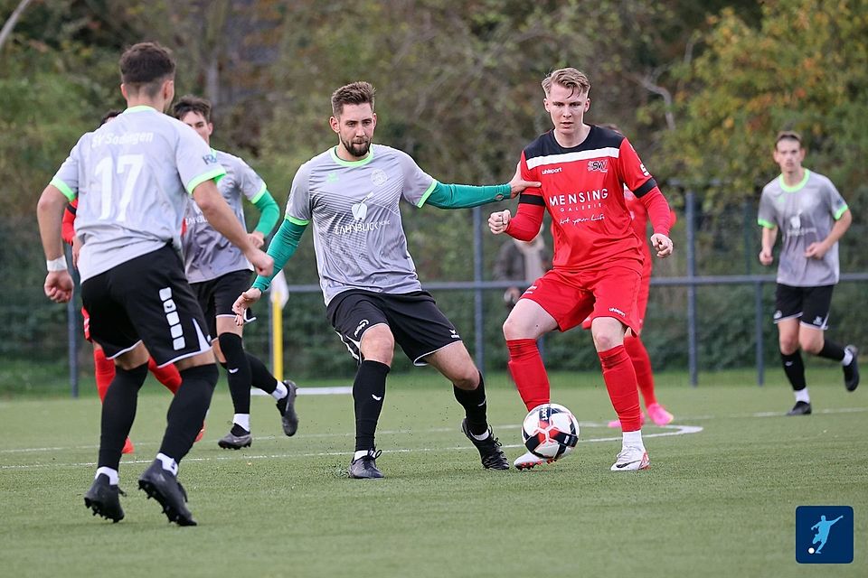 Christoph Rüther (r.) trägt ab Sommer wieder das Soester Trikot.