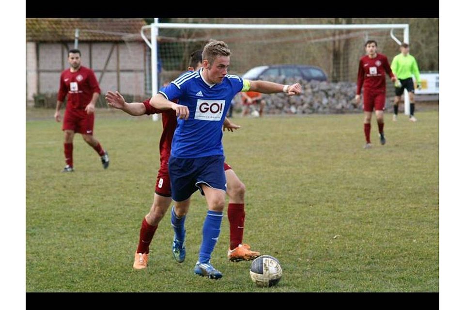 Schoss in Pohlheim den 2:1-Siegtreffer, Manuel Merle. Foto: Raab