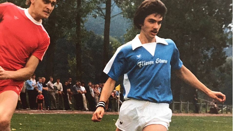 Ein Bild aus früheren Jahren: Michael Stich (re.) war lange Zeit der Top-Torjäger des TSV Regen 