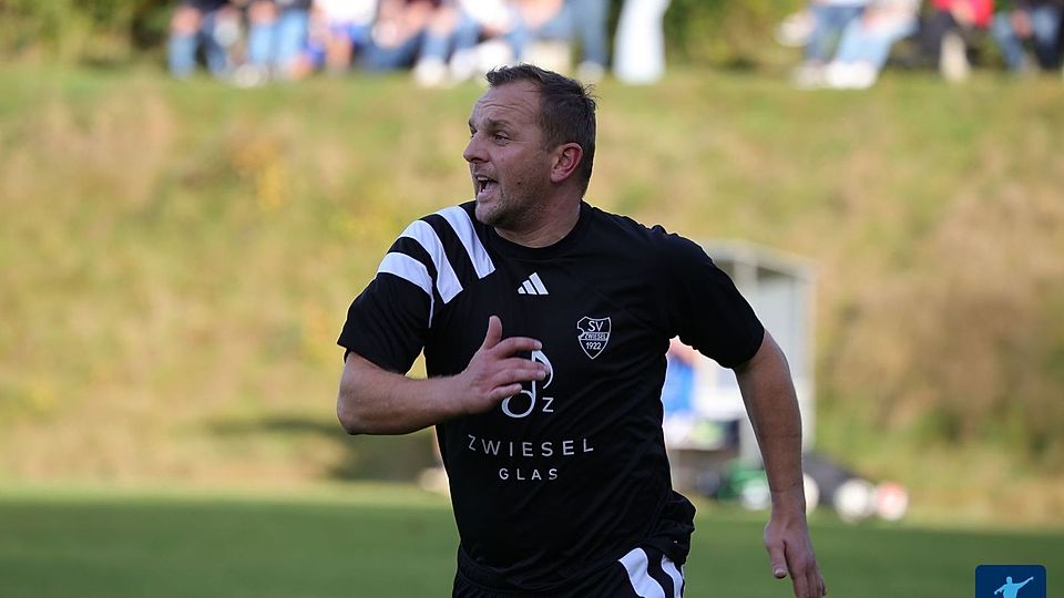 Der SV 22 Zwiesel und Tobias Friedl beenden ihre harmonische Zusammenarbeit in Kürze 