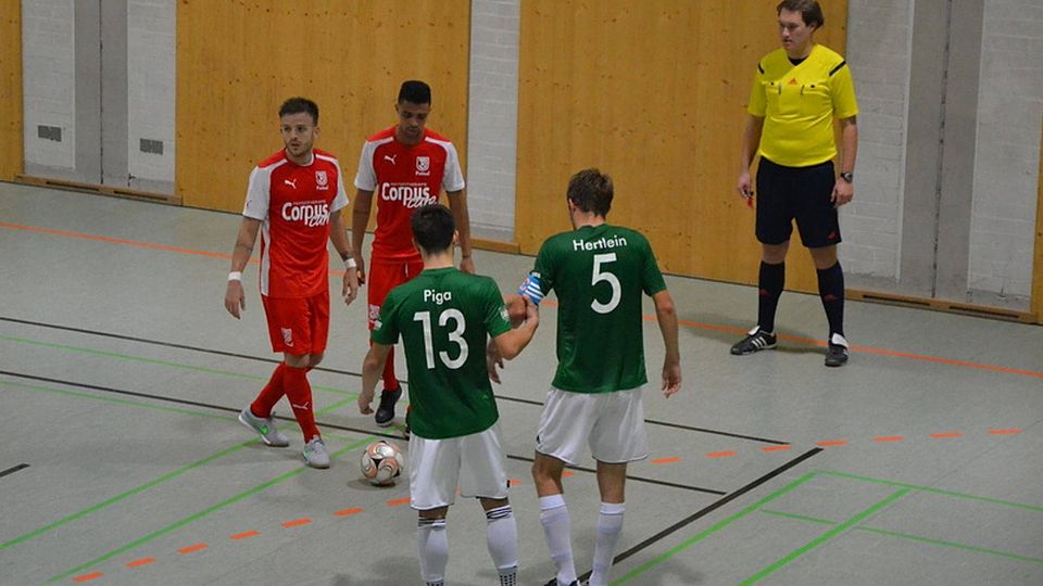 Im Spitzenspiel der Futsal Bayernliga trennen sich Jahn Regensburg und Bayreuth 5:5-Unentschieden. F: Giesecke