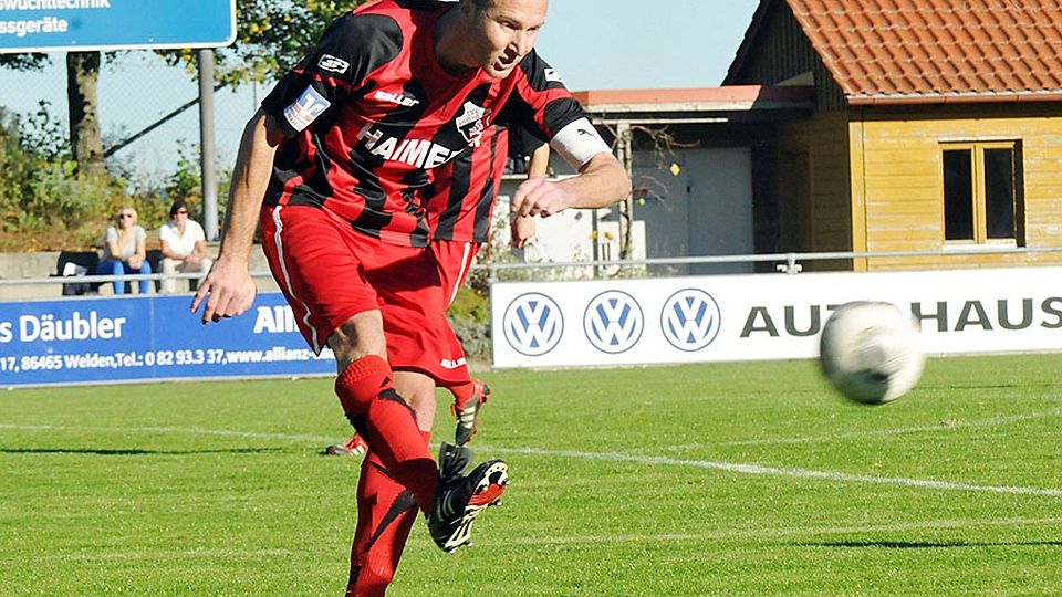 Tobias Völker will aufhören, Fußball zu spielen. Der 35-Jährige hat die großen Zeiten des TSV Aindling nicht nur miterlebt, sondern auch geprägt.	   F.: Walter Brugger