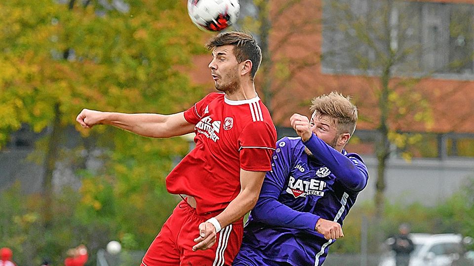 Patrick Szilagyi (links) wechselt vom SV Mering zum SSV Alsmoos-Petersdorf. Beim Kreisligisten agiert er als Co-Trainer.