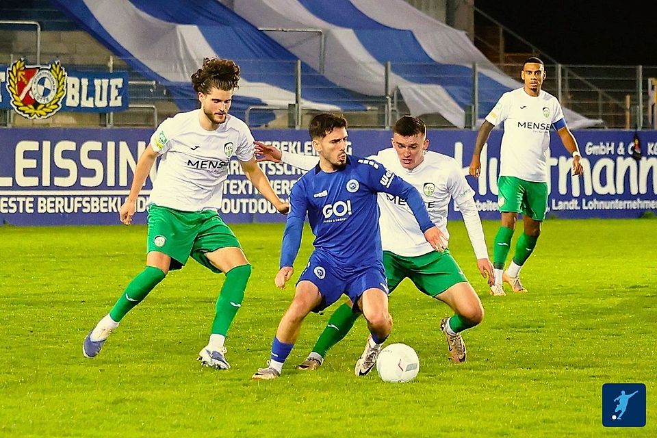 Vor neun Jahren standen sich beide schon mal im Westfalenpokal gegenüber. Damals spielte Lotte aber zwei Klassen höher, heute begegnet man sich auf Augenhöhe.