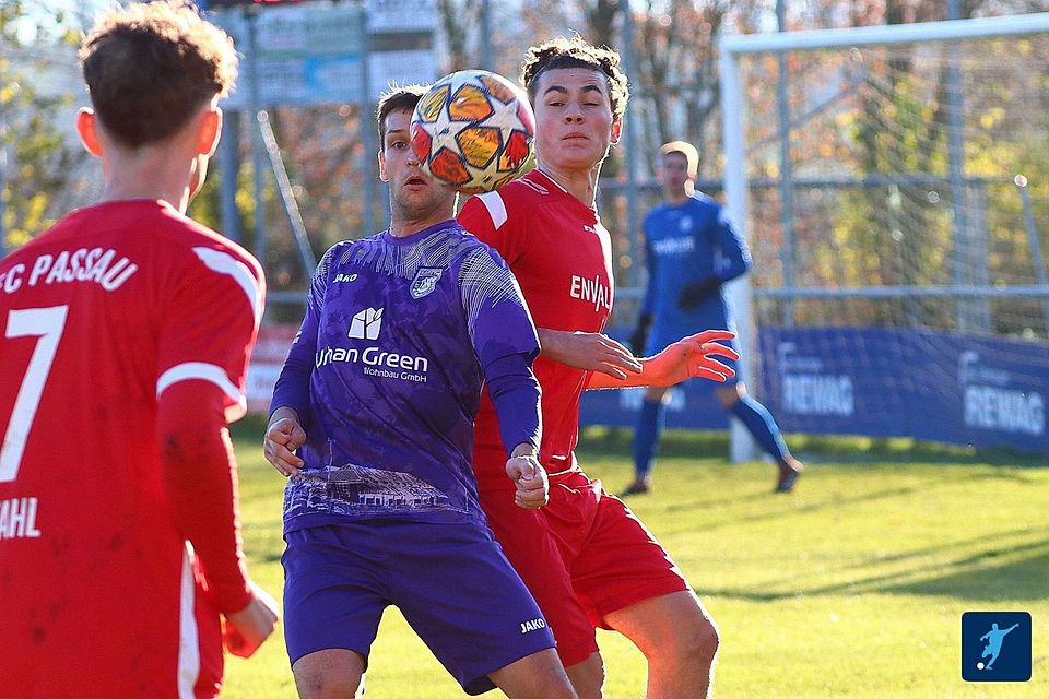 Kareth-Lappersdorf und Passau duellierten sich auf Augenhöhe.