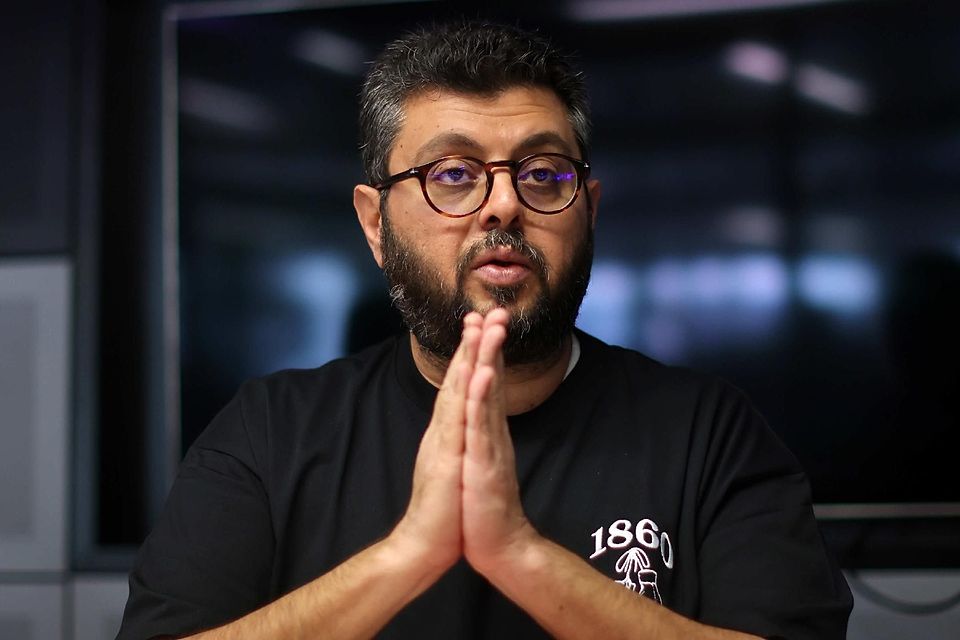 Sieht die Mehrheit der Fans auf seiner Seite: Löwen-Investor Hasan Ismaik. Sieht die Mehrheit der Fans auf seiner Seite: Löwen-Investor Hasan Ismaik.