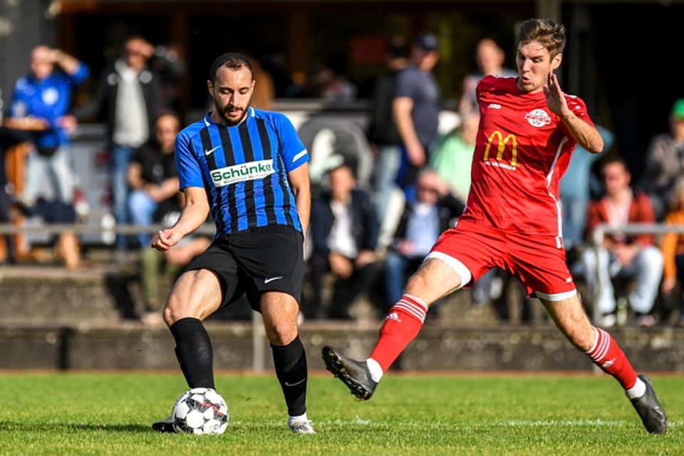 Fatih Cakir (links) lief in dieser Saison fünfmal für die SG FC Wehr-Brennet in der Bezirksliga auf. | Foto: Gerd Gründl
