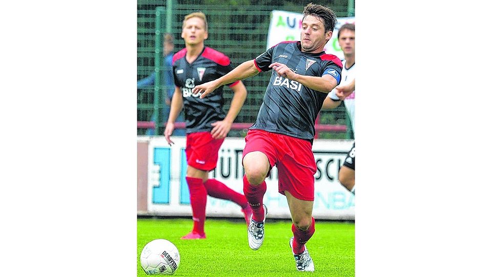 Mittelfeldspieler mit viel Erfahrung und Qualität: Arian Berkigt spielt seit 2003 für den FC Wegberg-Beeck. Foto: imago/Dünhölter SportPresseFoto