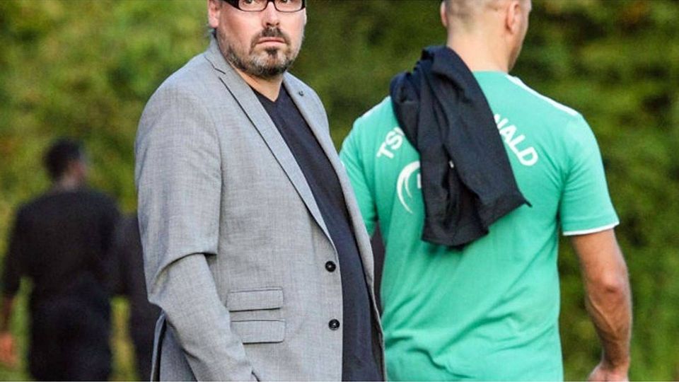 Verlässt den TSV Groll ohne Groll, aber mit Bedauern: Trainer Andreas Koch. Foto: Christian Riedel