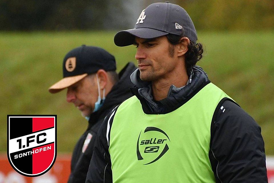 Benjamin Müller hat seinen Vertrag beim 1. FC Sonthofen verlängert. Der Trainer kann auch weiterhin auf die Unterstützung seines bisherigen Stabes bauen, darunter auch der Teammanager Bernd Kunze (links).