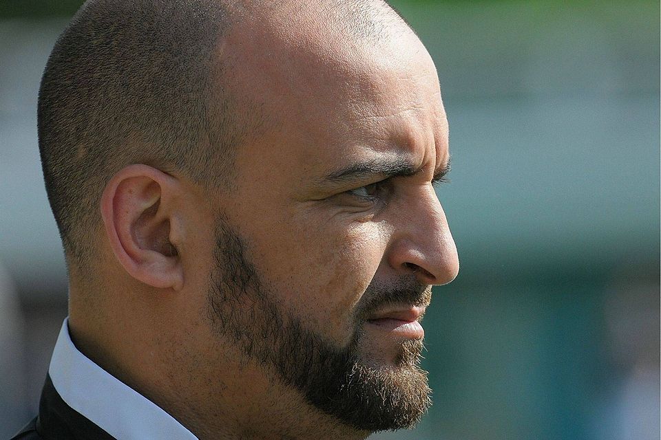 Nicht mehr länger Trainer beim FC Maroc, dafür nun auf der Suche nach Geldgebern - Karim Tahiri. Archivfoto: Klein.