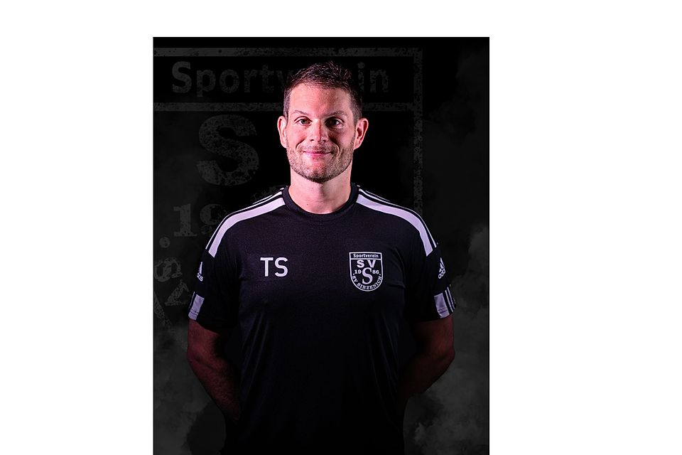 Bildet auch in der nächsten Saison gemeinsam mit Elmar Klodt das Trainerteam in Sirzenich: Tillmann Schweitzer.