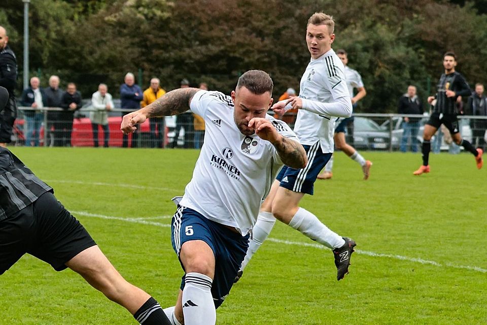 Mit dem deutlichen 7:0 Sieg konnten die Kirner den Anschluss an die Spitzengruppe halten.