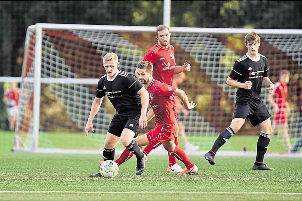 In der Vorwoche trafen Alexander Engelmann (links) und Quitt Ankum auf Dodesheide, am Sonntag wartet das Derby in Berge