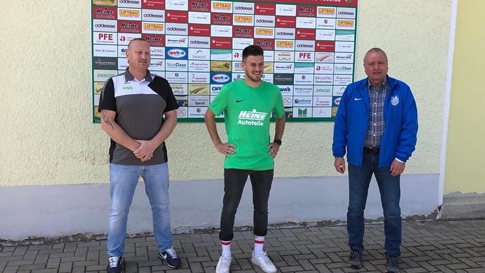 Martin Gödecke (Mitte) bringt Oberliga-Erfahrung zum OSC.