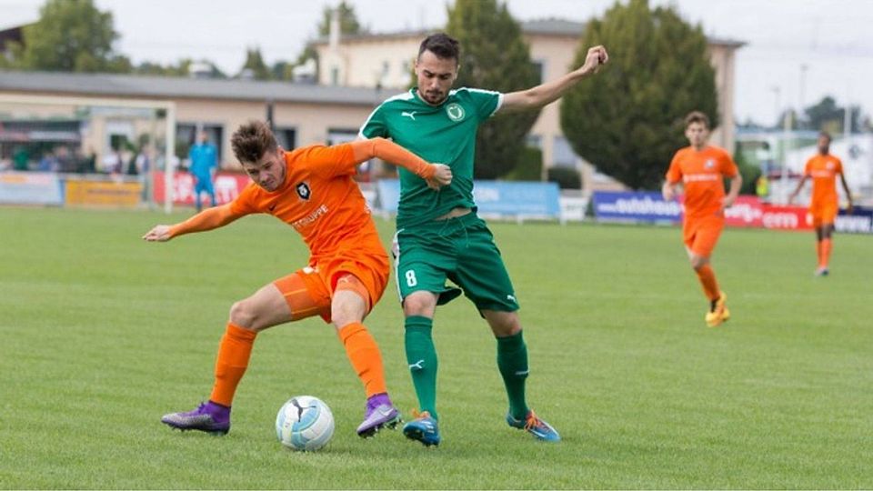 Nikola Odovic (in grün) läuft künftig in Amsdorf auf.                     F: Edel