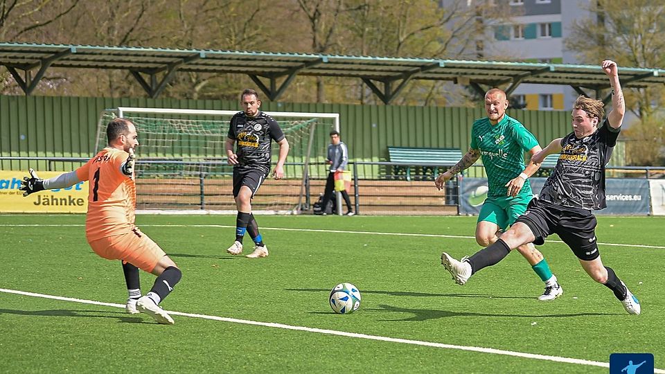 Der VfB Speldorf II will die Klasse halten .