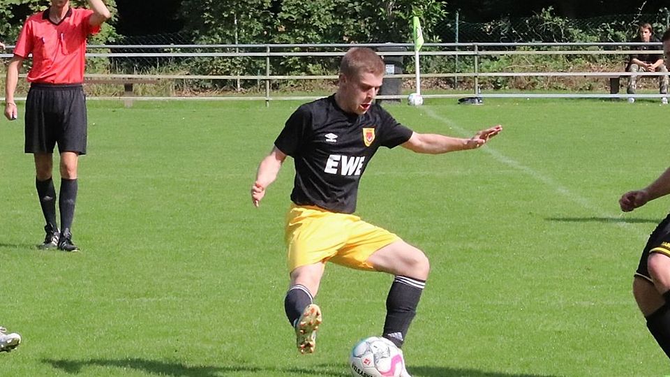 Mike Bellmann bereitete das 1:0 und 2:1 für den TSV Apensen II stark vor.
