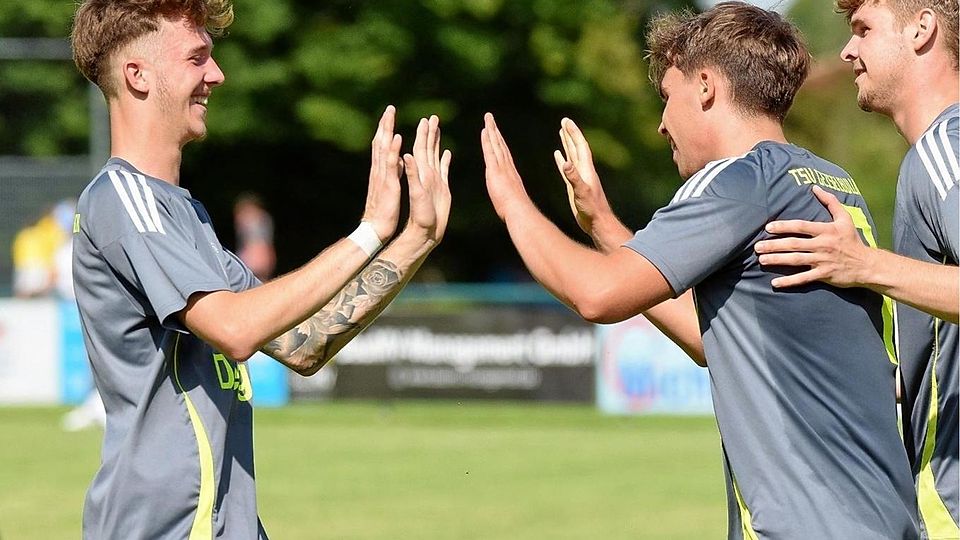 Die Fußballer des TSV Geiselbullach.