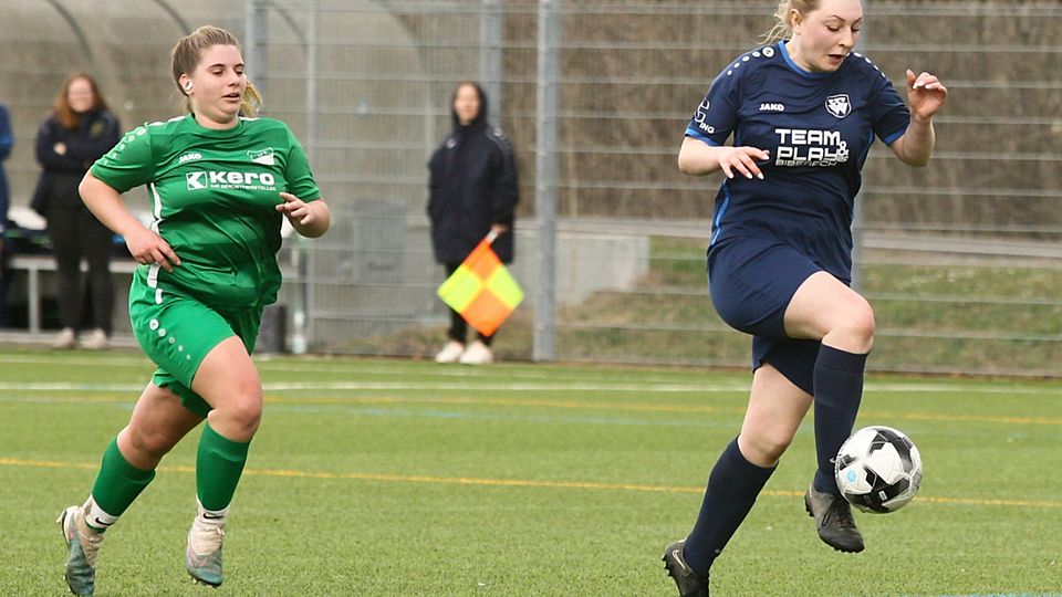 Verena Lootz (rechts) sorgte in der 89. Minute mit dem 2:0 für die Erlösung bei Wacker