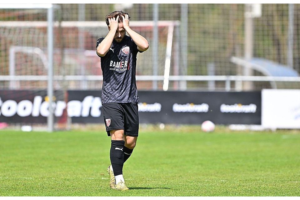 Eine Niederlage zum Haare raufen. Der TSV Buchbach unterliegt dem 1. FC Nürnberg II mehr als deutlich.