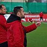 Hassia-Chefcoach Thomas Eberhardt (rechts) kündigt drastische Veränderungen rund ums Team an.