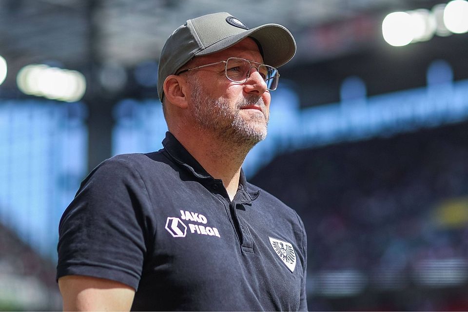 Sascha Hildmann ist der neue Cheftrainer beim SSV Jahn Regensburg.