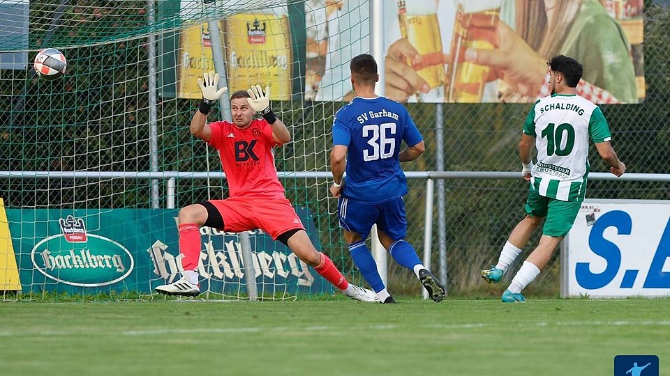 Der Einschlag zum 2:0. Torschütze war der "Mann des Tages" Laban Saeed, er konnte zwei Vorlagen und einen Treffer zum 4:0-Sieg gegen Garham beitragen