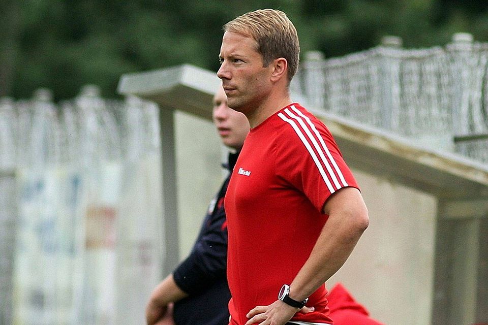 Tobias Höhenrieder hat seinen Trainerposten beim SV Haus im Wald abgegeben F: Enzesberger