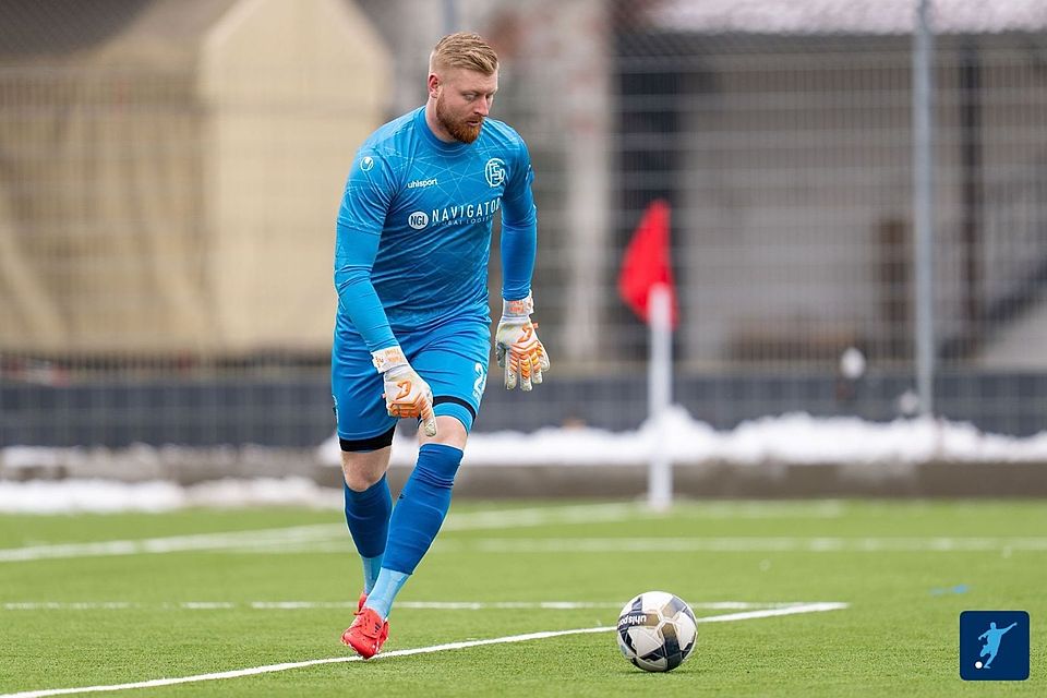 Felix Thiel hat sich zum FC Sportfreunde Schwaig verabschiedet. Felix Thiel hat sich zum FC Sportfreunde Schwaig verabschiedet.