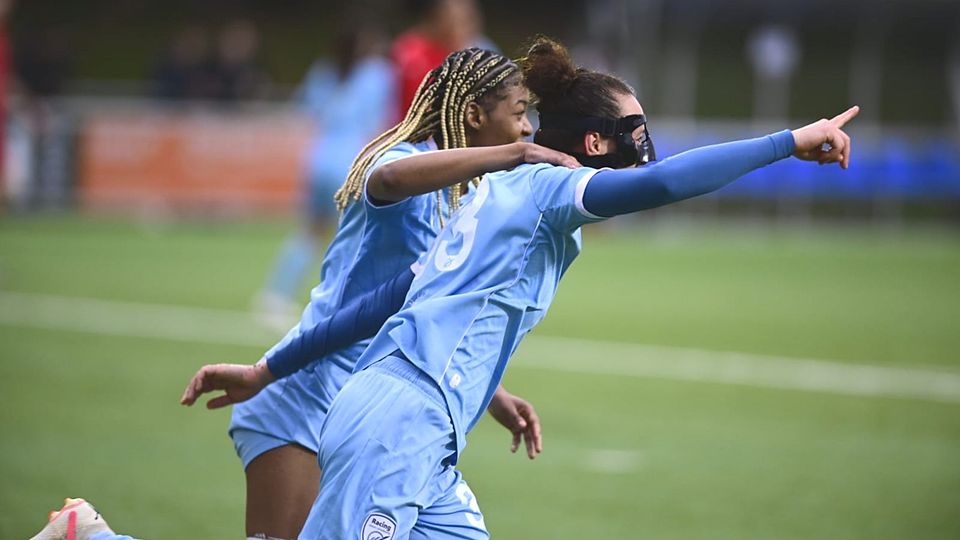 Racing holt das Double