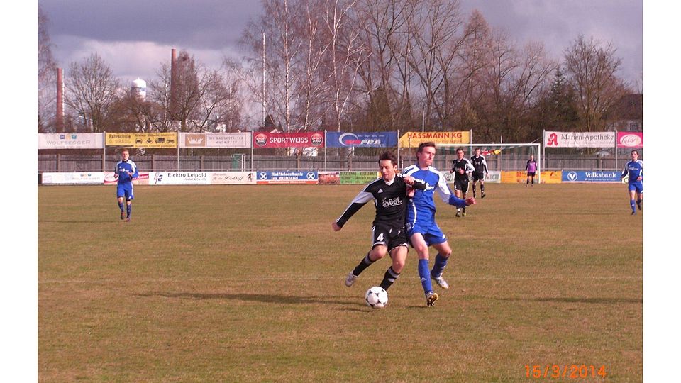 Der SC Ettmannsdorf gewinnt beim SV Mitterteich mit 1:0 F: Rauchenberger