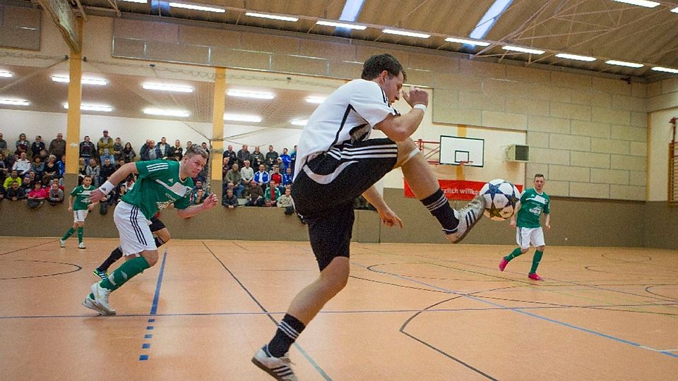 Tempo zum Jahresauftakt: FSV Blau-Weiß Wriezen lädt zum Hallenturnier. ©Edgar Nemschok