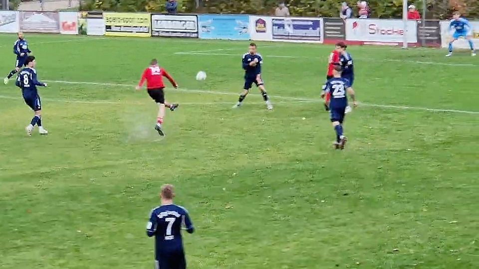 Die Platzverhältnisse im Landesliga-Schlager zwischen der SpVgg Lam und der SpVgg Landshut waren äußerst grenzwertig