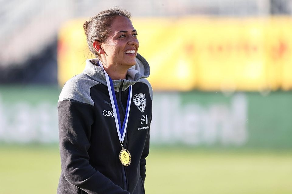 Eine Herzensangelegenheit: Sabrina Wittmann führte ihren Klub zum ersten Titel im Verbandspokal. Als Spielerin lief sie für den FC Ingolstadt, die SpVgg Greuther Fürth, den FC Stern und Amicitia auf.