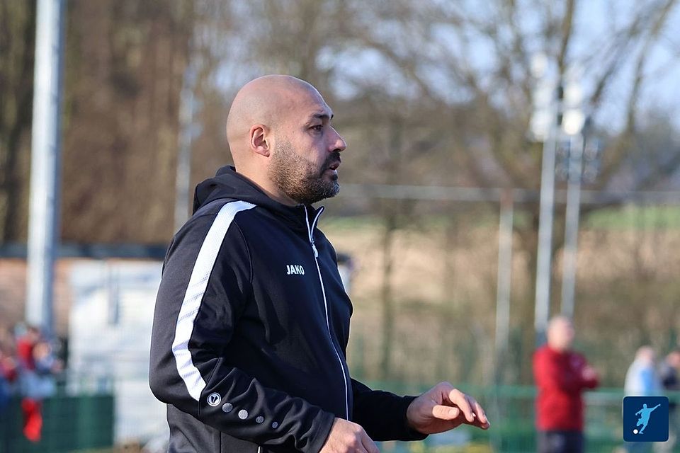 Die Zukunft von Chefcoach Ahmet Inal beim Mülheimer FC steht noch offen.