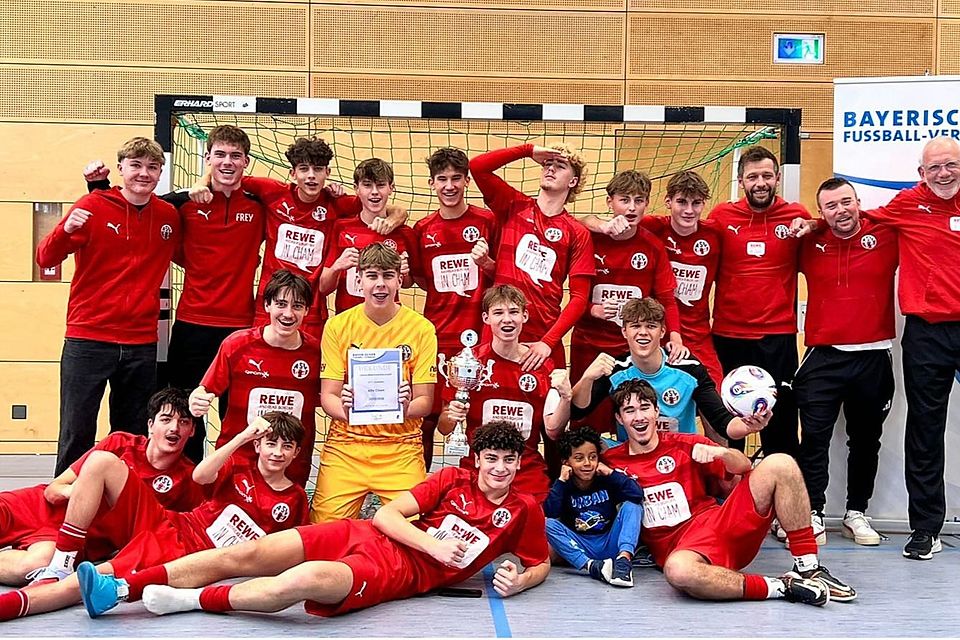 Die XL-Truppe des ASV Cham gewann die Bezirksmeisterschaft der U17.