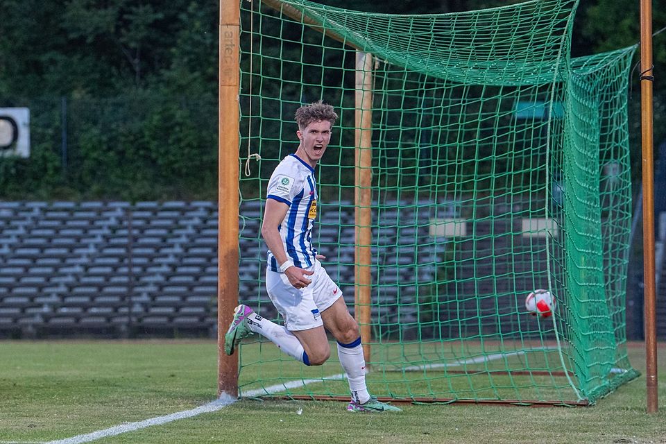 Erzielte das zwischenzeitliche 1:1: Herthas Oliver Rölke (Archivbild)