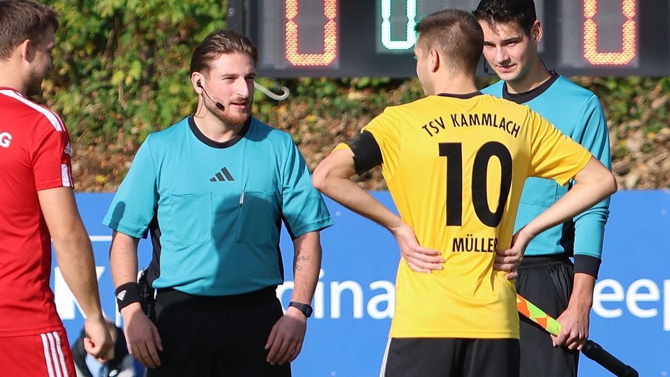 Auch für den TSV Kammlach geht es in der Relegation wieder bei null los. Um in der Bezirksliga zu bleiben, benötigen die Kammlacher um Peter Müller (rechts, Nummer 10) zwei Siege gegen zwei Bezirksligisten.