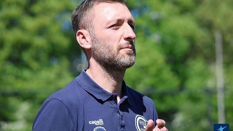 Apfeld spricht im Podcast über die Chancen von Ratingen 04/19 im Aufstiegskampf.