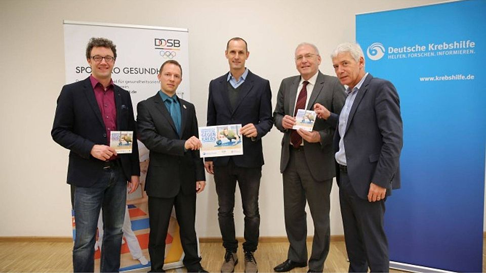 Heiko Herrlich: Sport hilft in jeder Lebenslage Profi-Fußballtrainer unterstützt Kampagne „Bewegung gegen Krebs“  Foto: ws