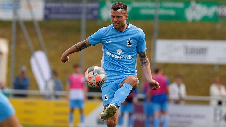 Alexander Benede glänzt mit 36 Jahren als Führungsspieler der Junglöwen und könnte am Samstag zum dritten Mal Bayernliga-Meister werden.