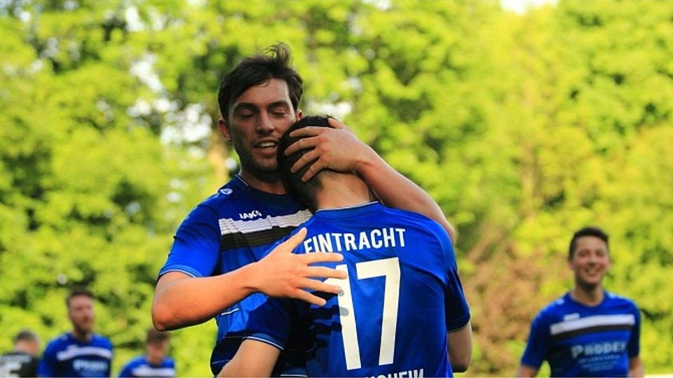 Sieg über den Gastgeber: Eintracht Herrnsheim zieht beim Eichbaum-Cup ins Halbfinale ein. Archivfoto: Wolff