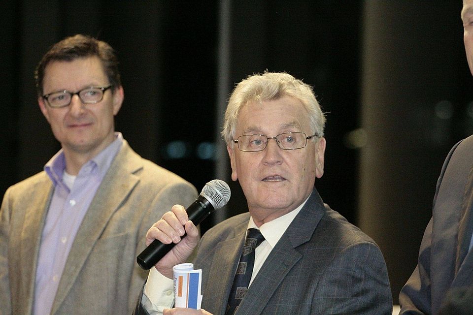 Willi Wittmann (vorne) wurde als Vorsitzender des Kreises Kempen-Krefeld bestätigt. F: Tom Ostermann